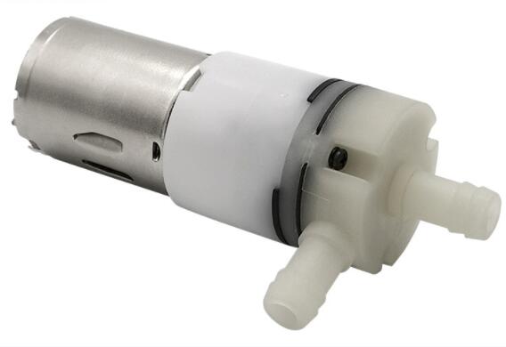 12V微型直流水泵的特点与使用注意事项